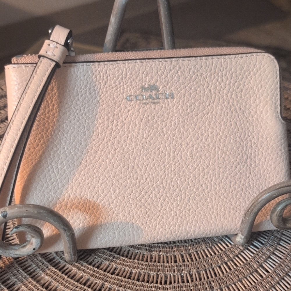 Coach Zip Top Leather Wristlet